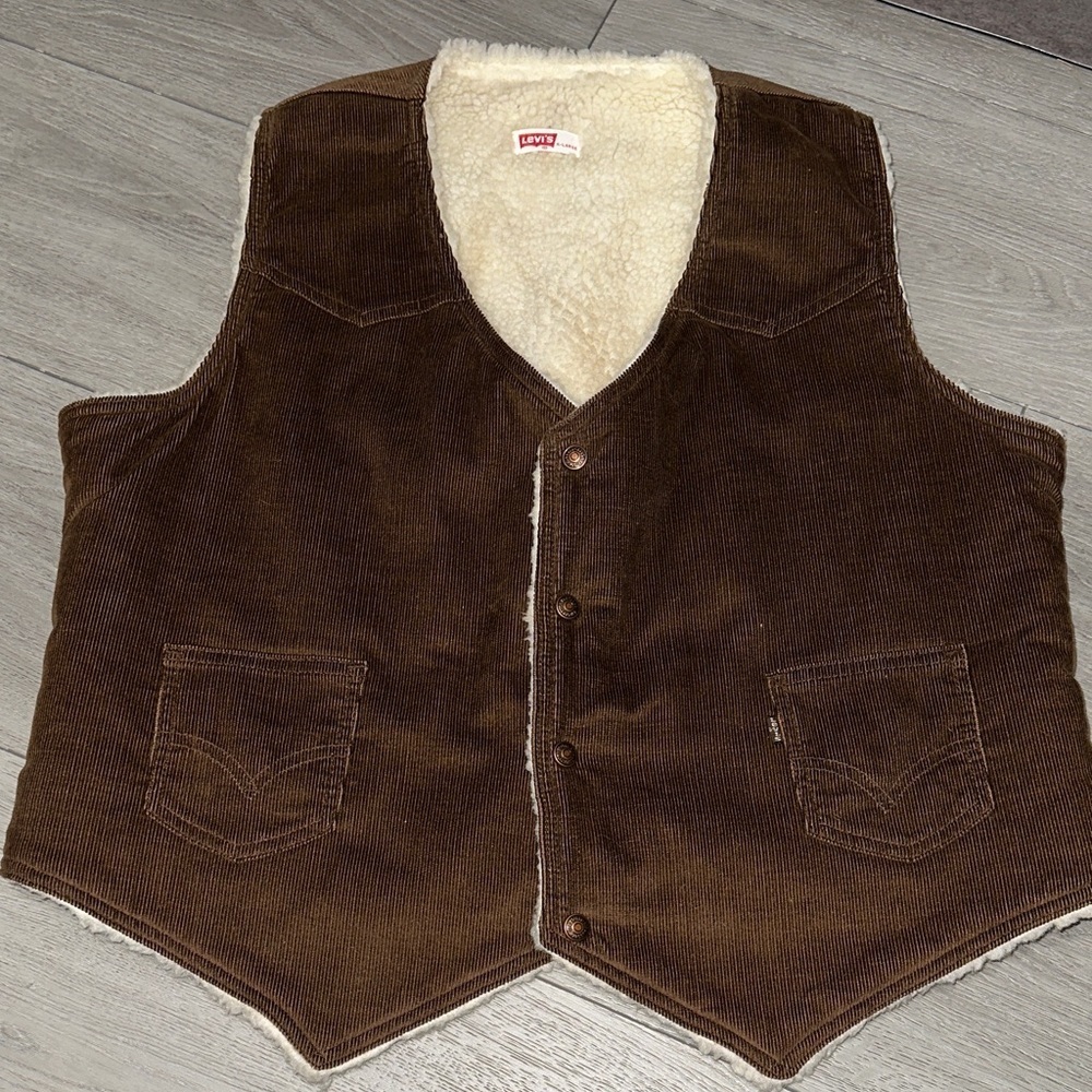 Vintage Levis Brown Corduroy Sherpa Vest Mens Large Snap On  size X-large